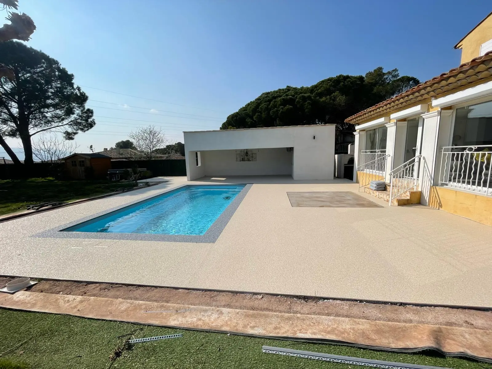 Entreprise de revêtement de sol Vidauban – contact pour devis et accompagnement personnalisé